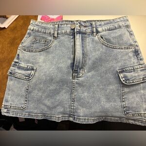 BRAND NEW SHEIN JEAN SKIRT